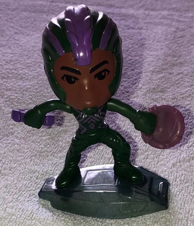 Boneco Nakia  Black Panther - Foto 2