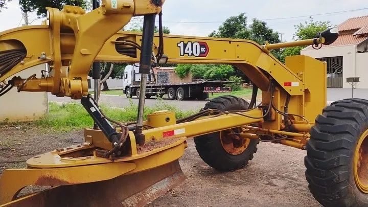Motoniveladora Caterpillar 140G - Foto 5