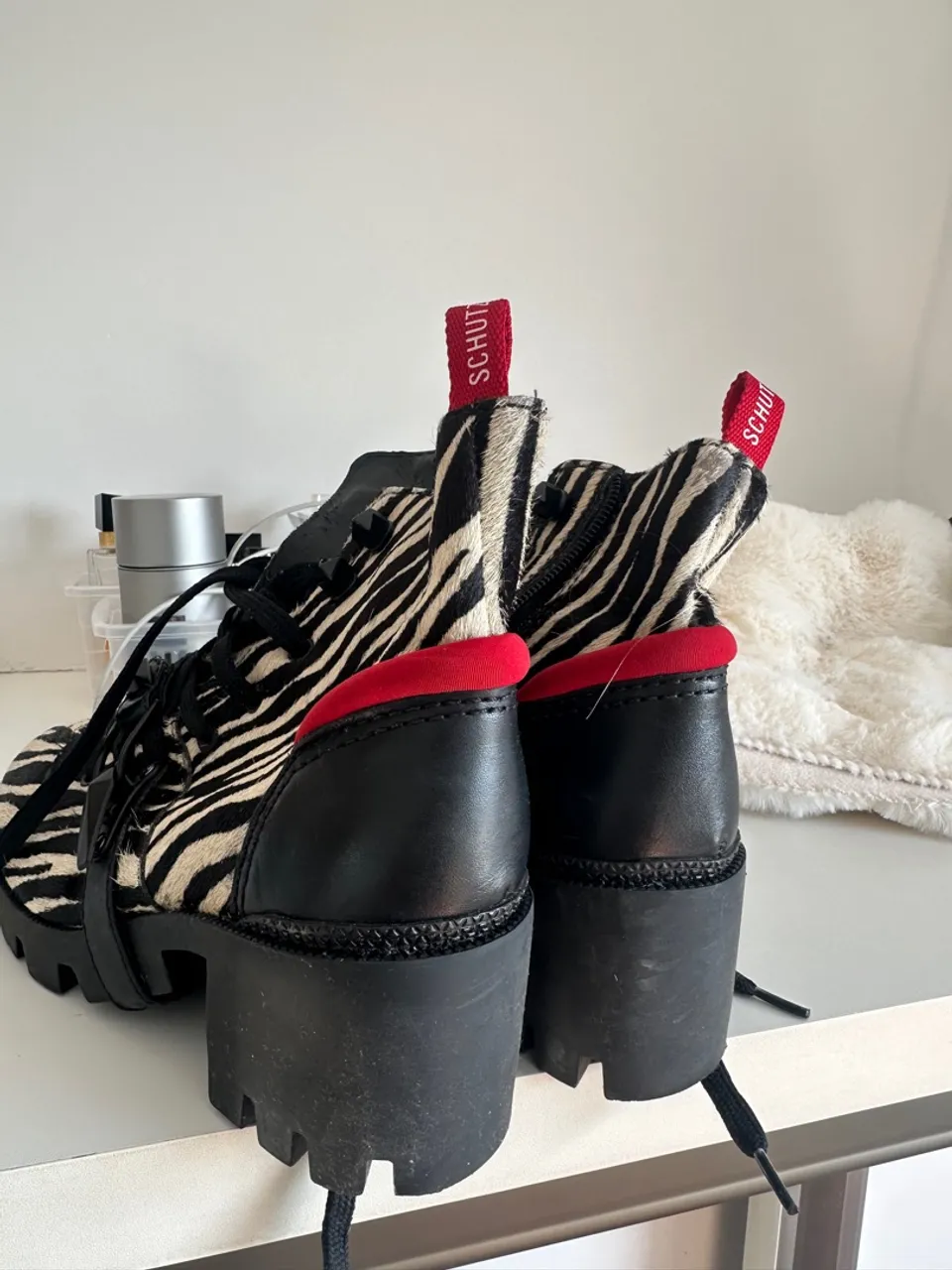 Bota Animal Print Schutz