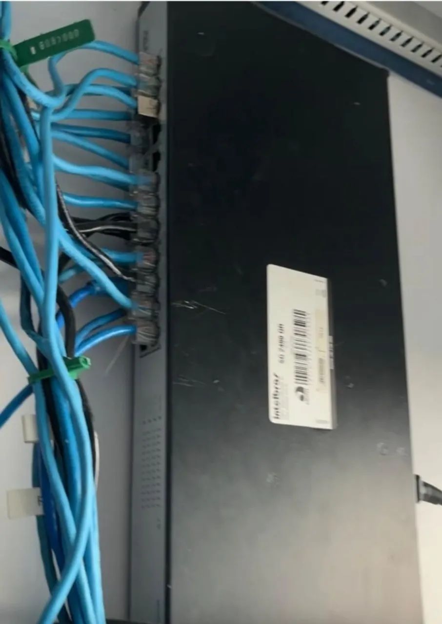 Vendo Switch Intelbras SG 2400 QR série GIGABIT 10/100/1000 - Foto 2