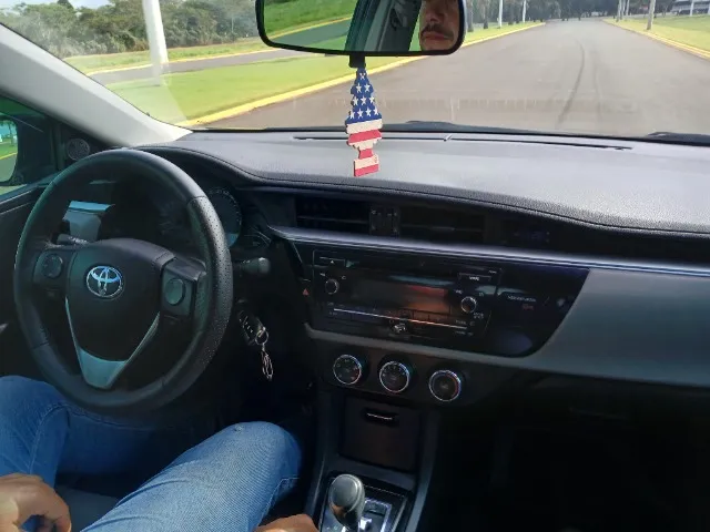 Corolla gli 14/15 top de linha