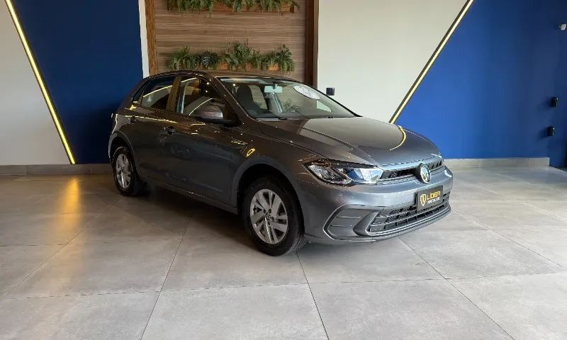 POLO TSI COMFORTLINE 2024 25.000KM + AUTOMÁTICO + RODAS + MÍDIA + START STOP + PAINEL TFT