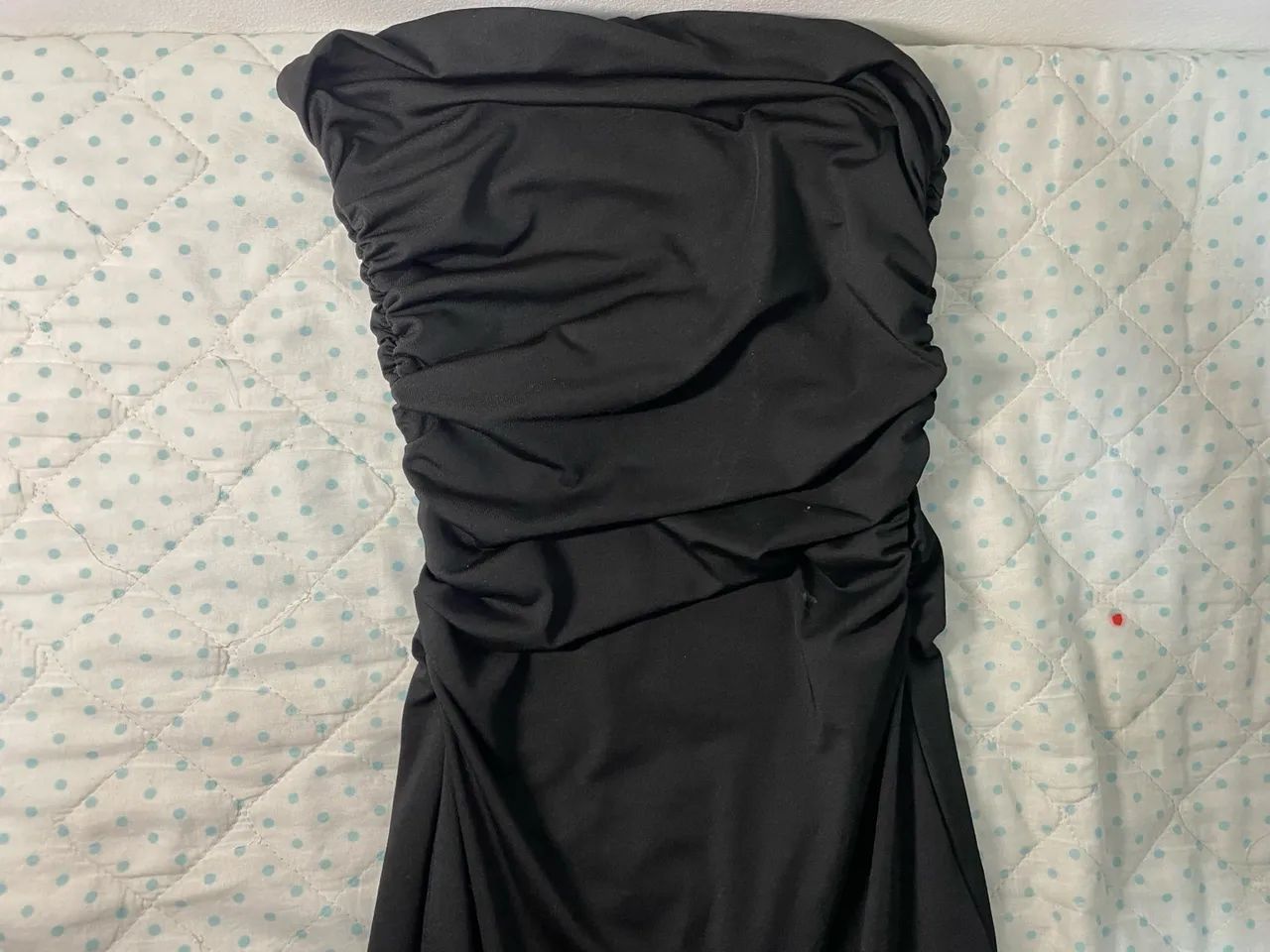 Vestido preto tomara que caia com babados - Foto 4