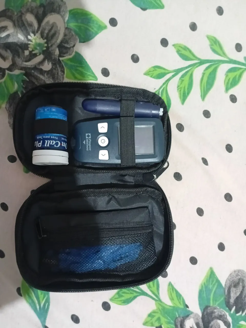 Medidor de Glicose On Call Plus Completo