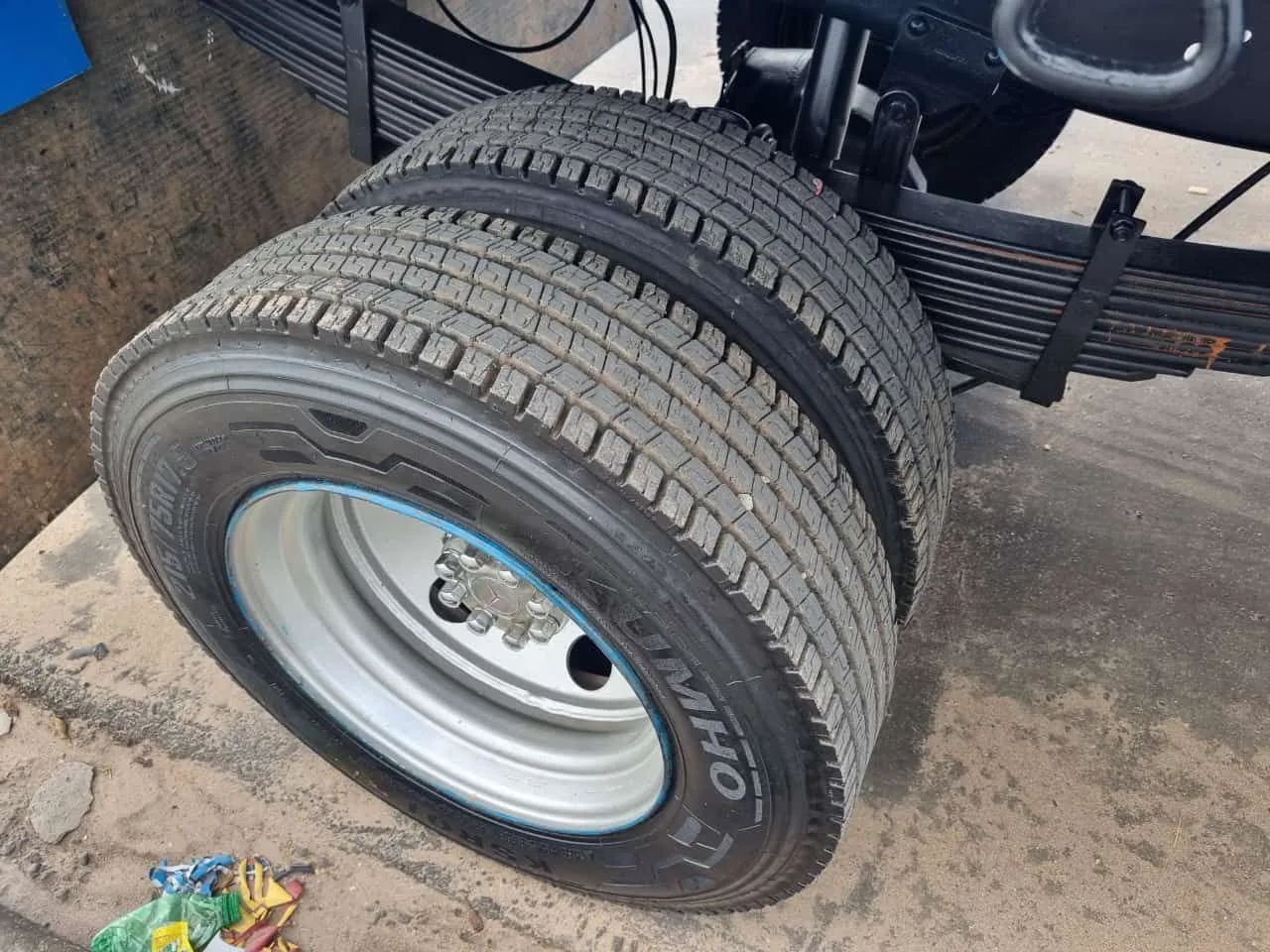 M.benz 710 Ano 2002/2002 - Foto 8