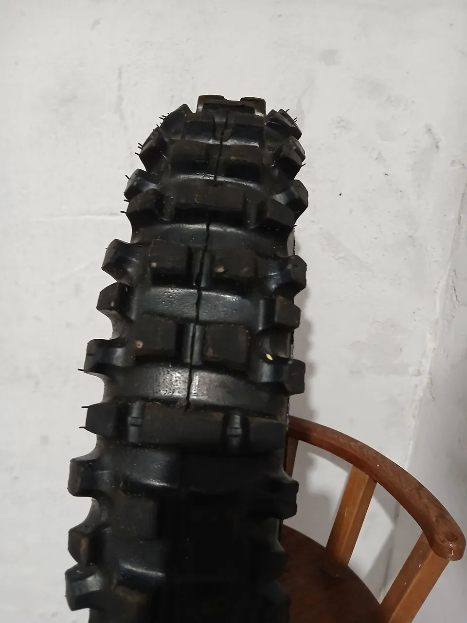 Pneu de Moto Off-Road valor:150,00
