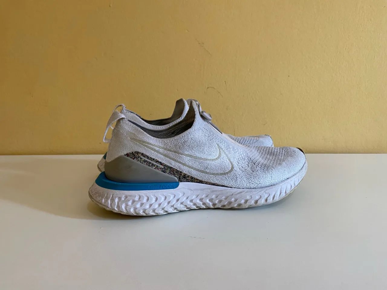 Nike React Flyknit - Tamanho 41 - Foto 2