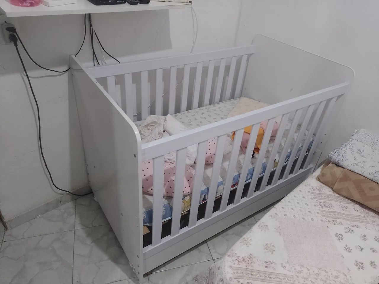 Vendo lindo berço, carrinho e bebe conforto - Foto 3