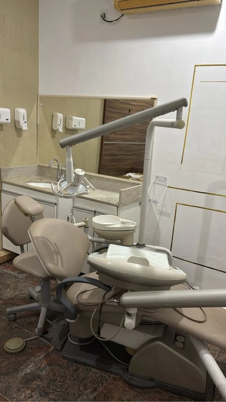 Alugo consultório odontológico montado em clínica no renascença 