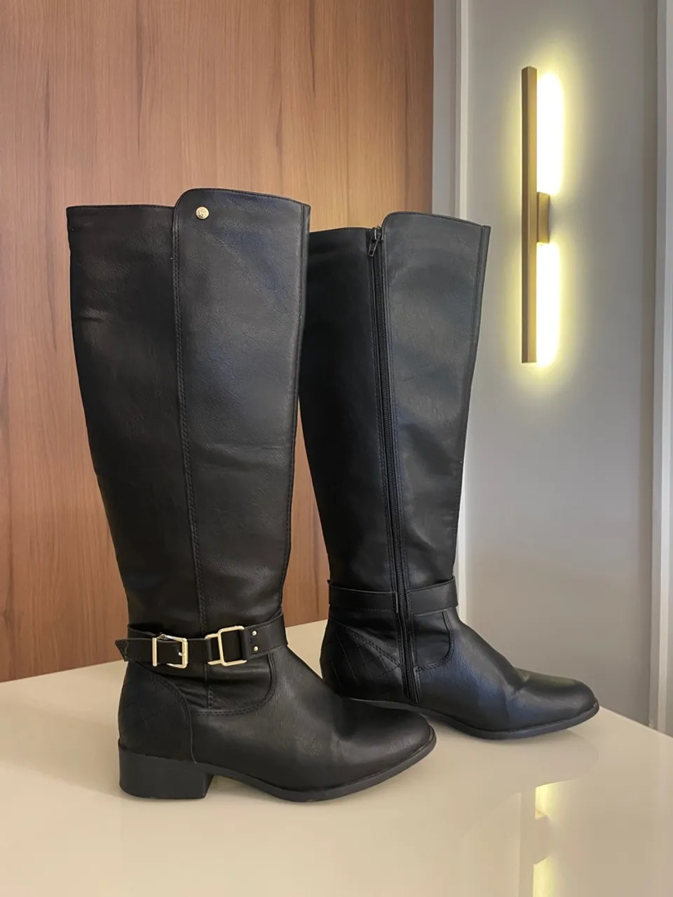 Botas longas pretas - Elegância e estilo