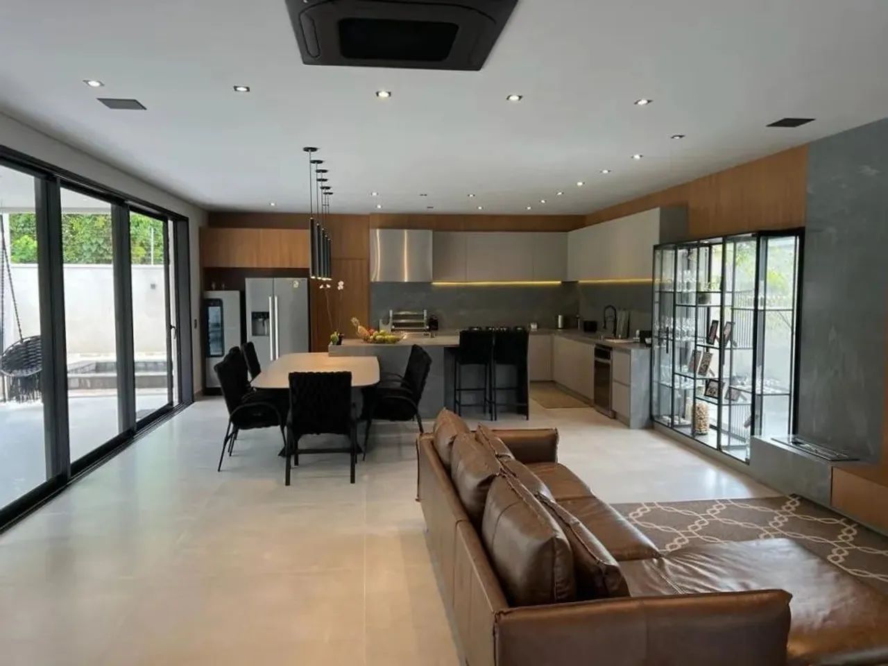 Casa mobiliada 700 m2 com 4 suítes em São Paulo II - Cotia - SP - Foto 3