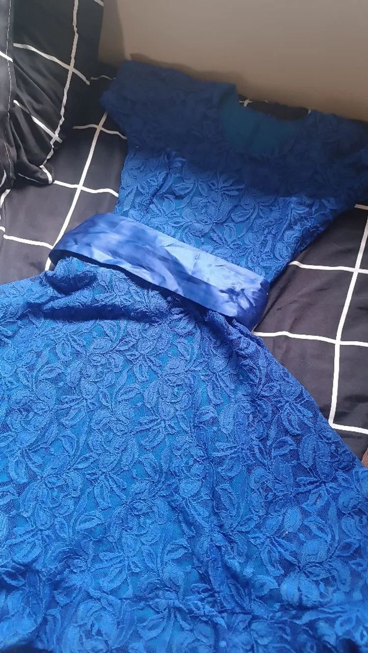 Vestido azul de renda  - Foto 2