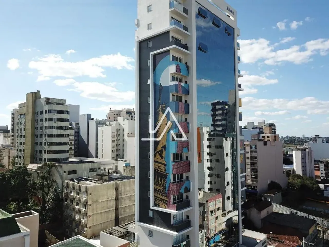 KITINETE PARA LOCAÇÃO COM GARAGEM, 37M² POR R$ 2.500,00