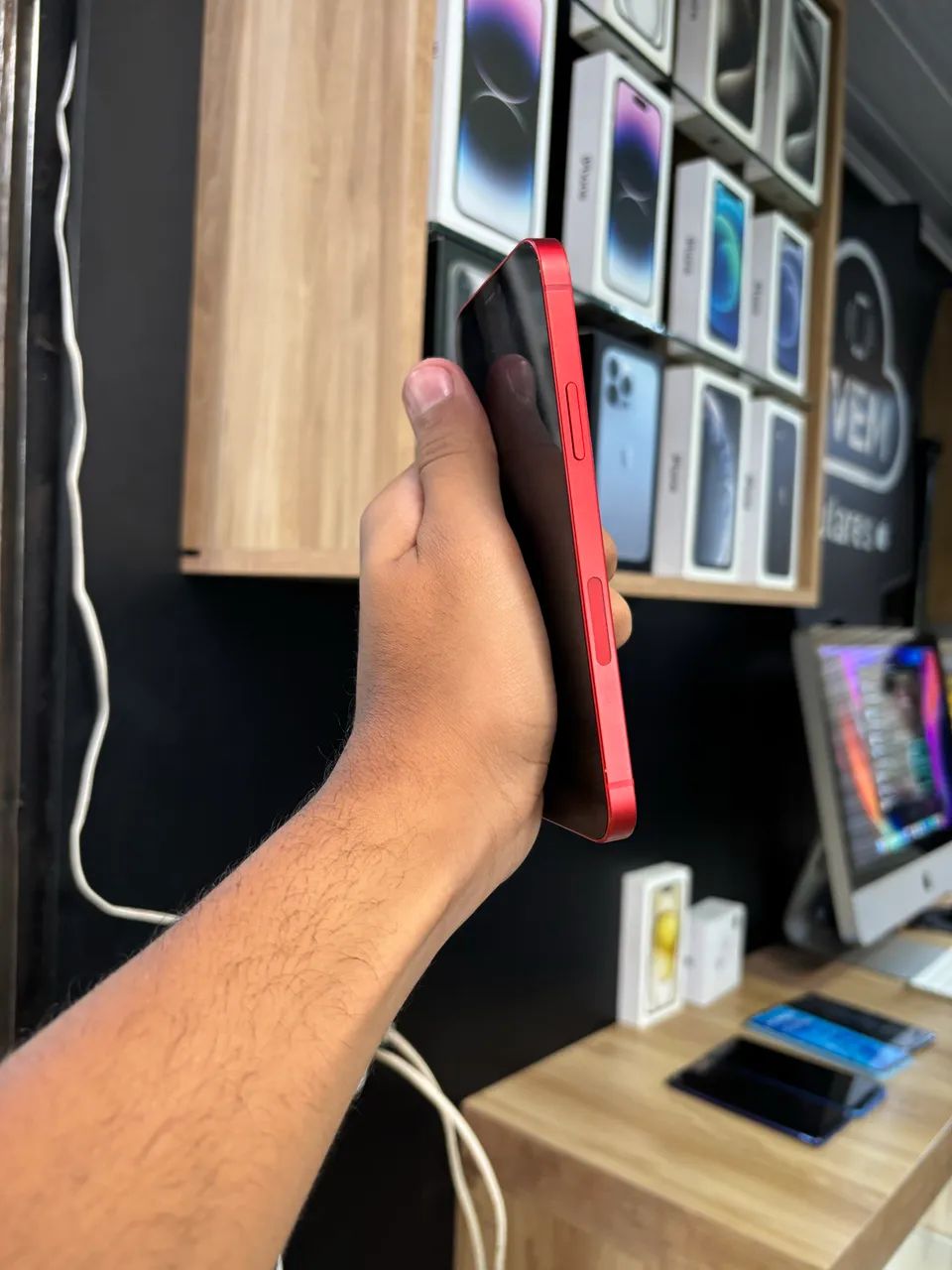 iPhone 12 64 gb vermelho  - Foto 5