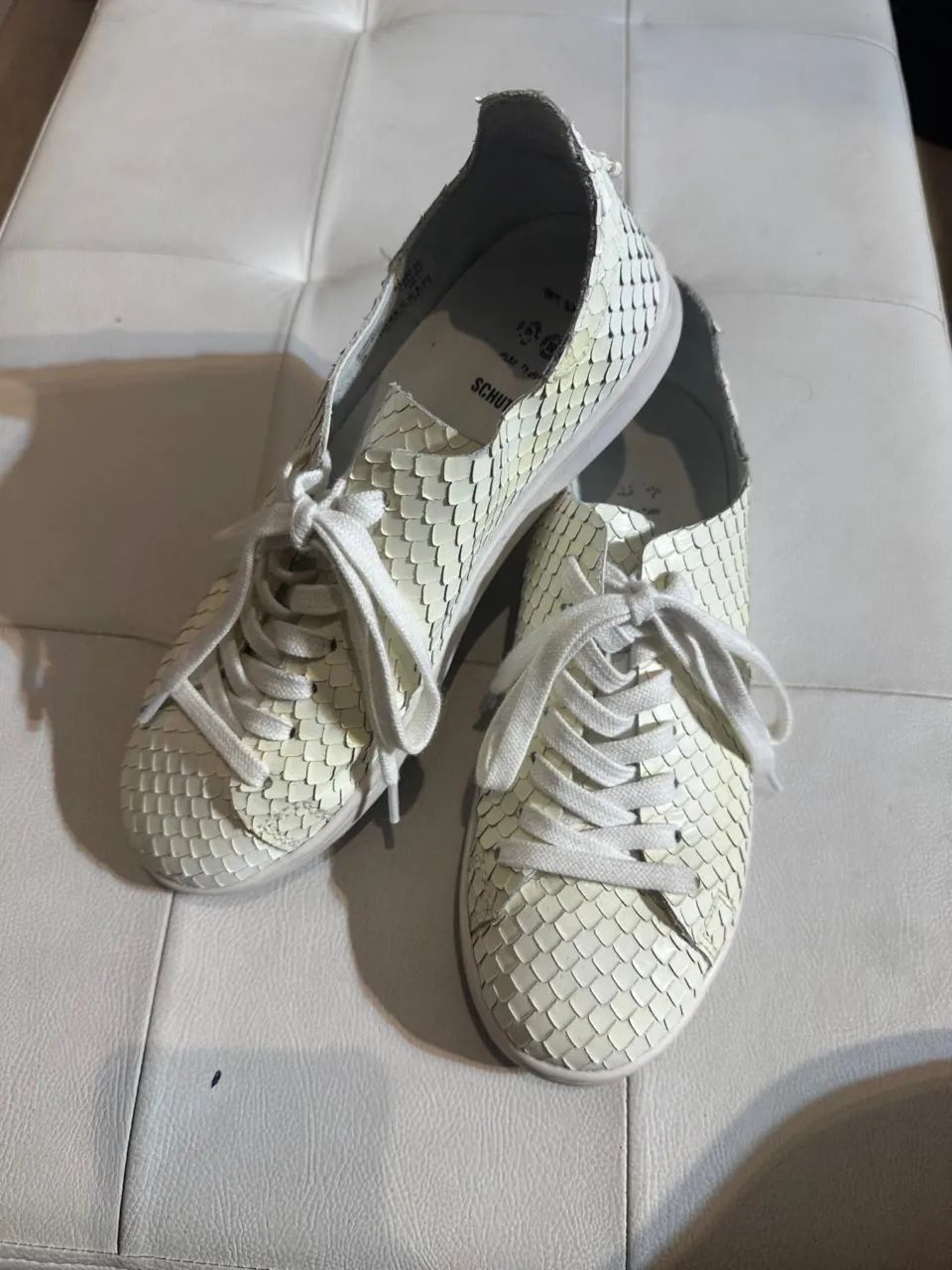 Tênis Schutz belíssimo!!! Em estado de novo!! Puro estilo  - Foto 2