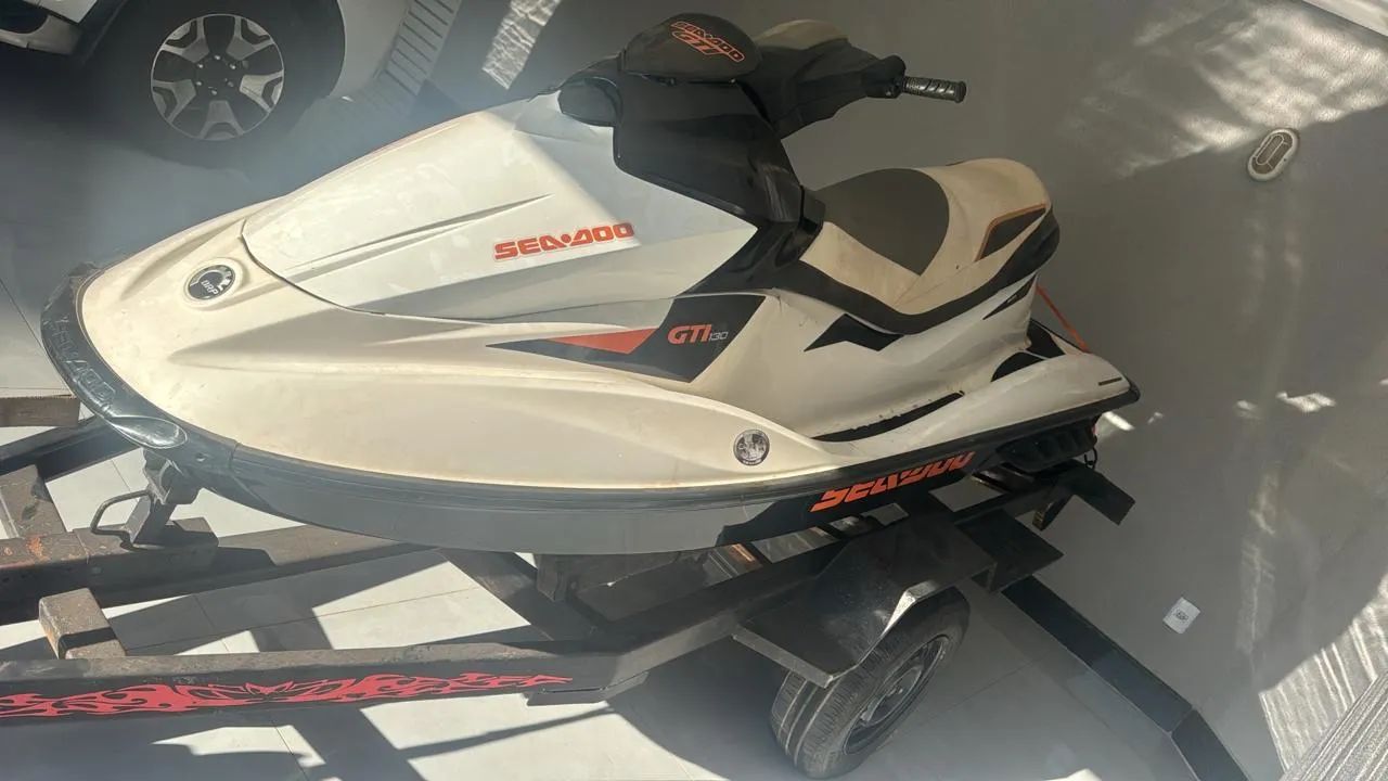 Jet ski sea doo 2011 