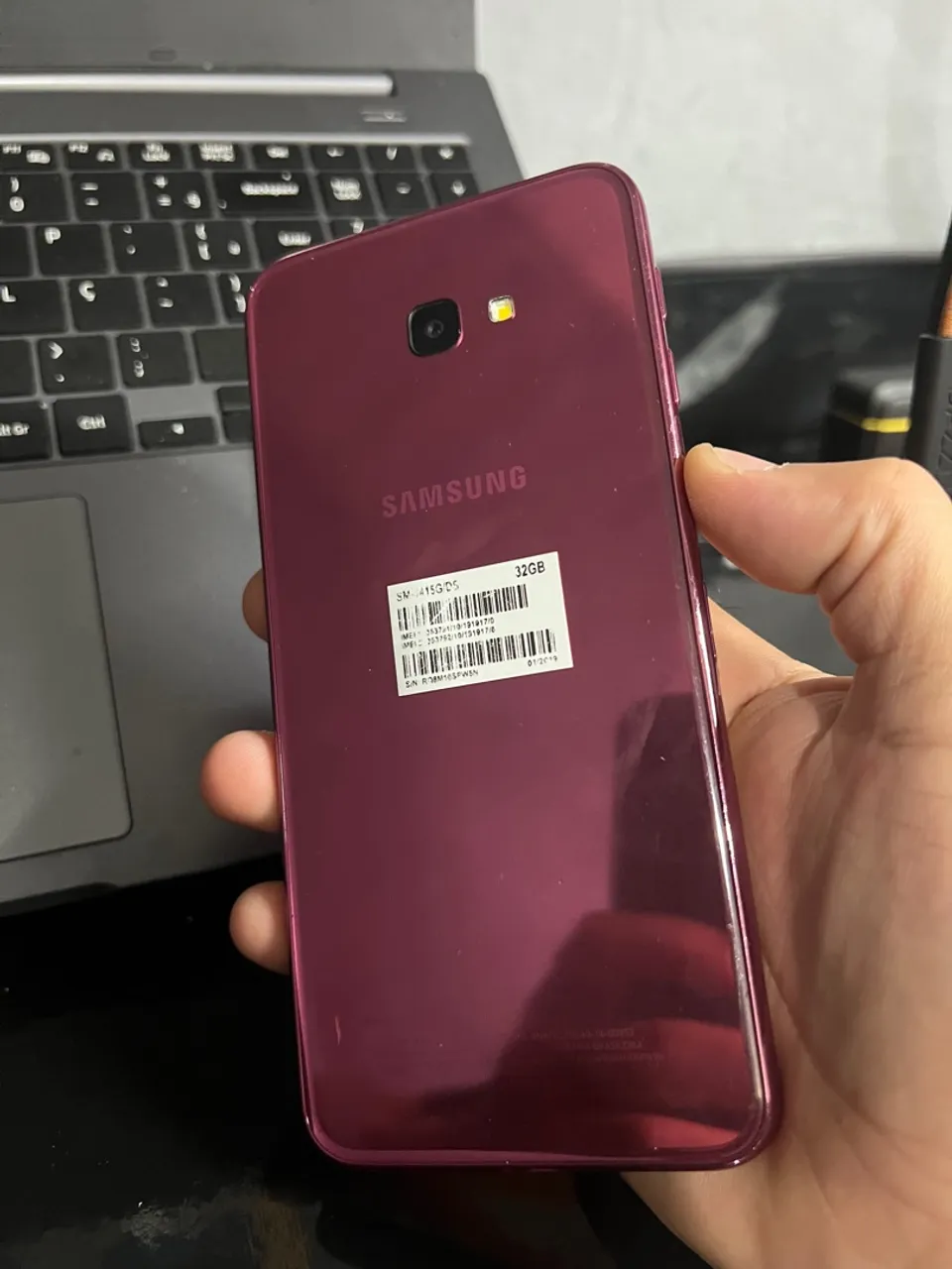SAMSUNG J4+