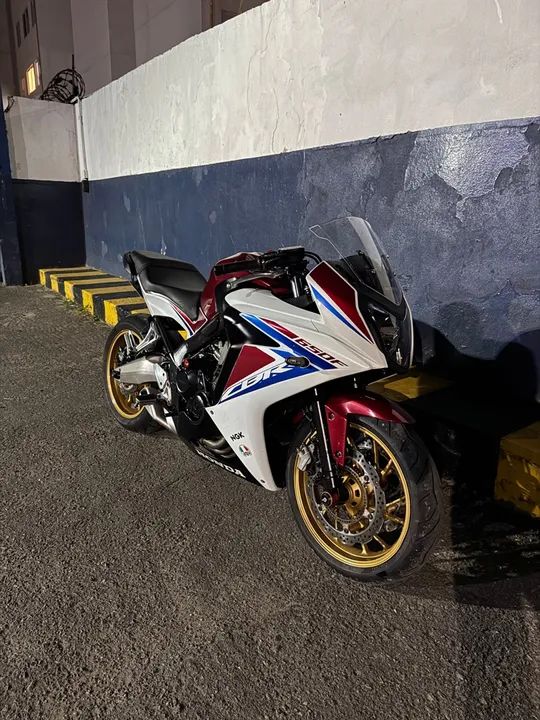 CBR 650 F 2017 - Foto 8