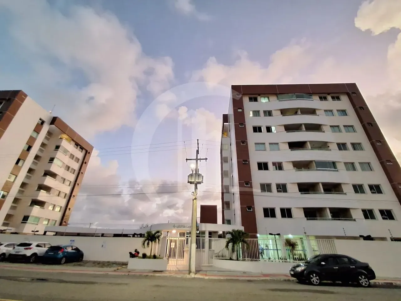 Apartamento para Locação no Condomínio Quartier Latin 80m² | Farolândia