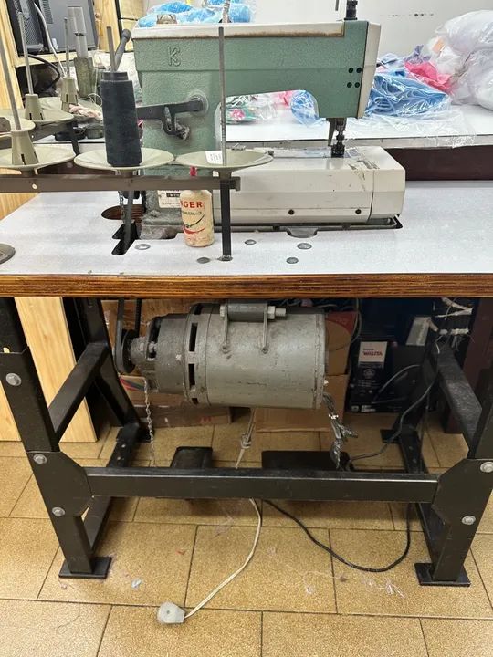 Máquina de Costura industrial Colorete galoneira - Foto 4