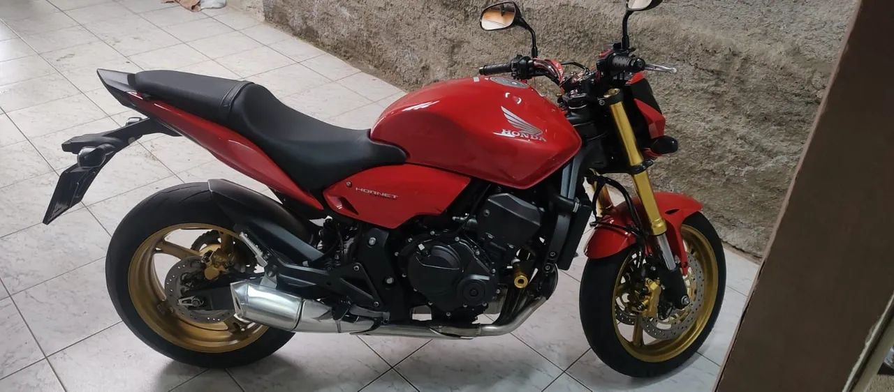Honda CB 600-  2013/2014 Vermelha - Impecável - Foto 2