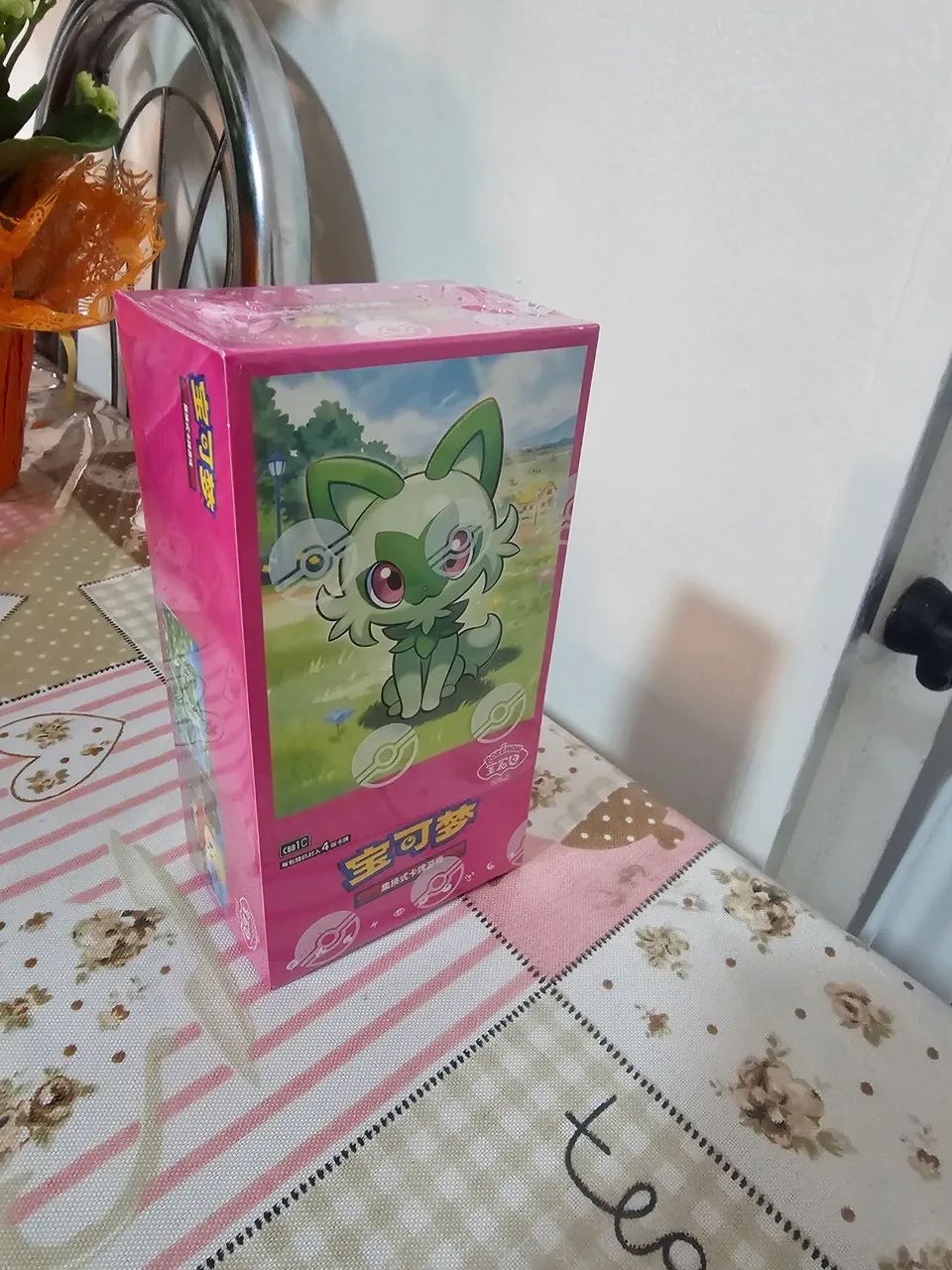 Box Pokemon Gem Pack