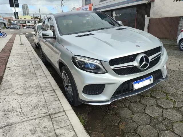 Mercedes - Benz GLE 400 4MATIC 3.0