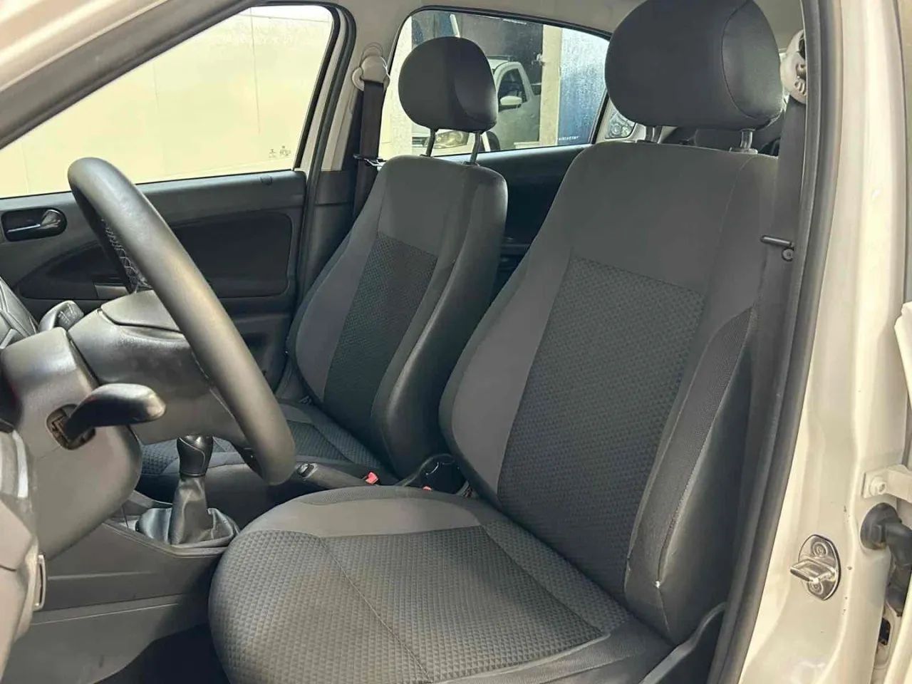 Volkswagen Gol 1.0 12V Mpi Totalflex 4P Manual - Foto 14