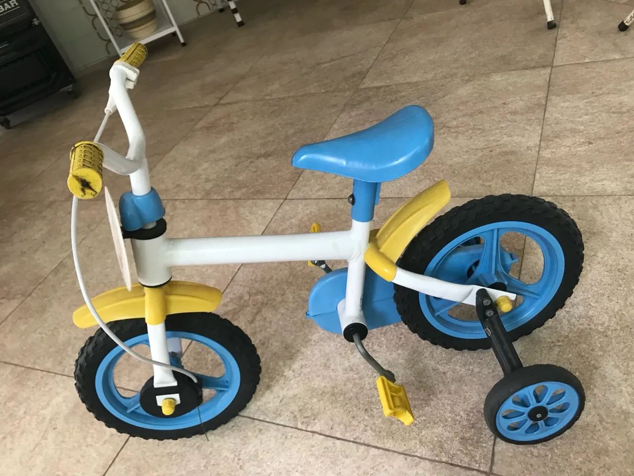 Bicicleta Infantil com Rodinhas