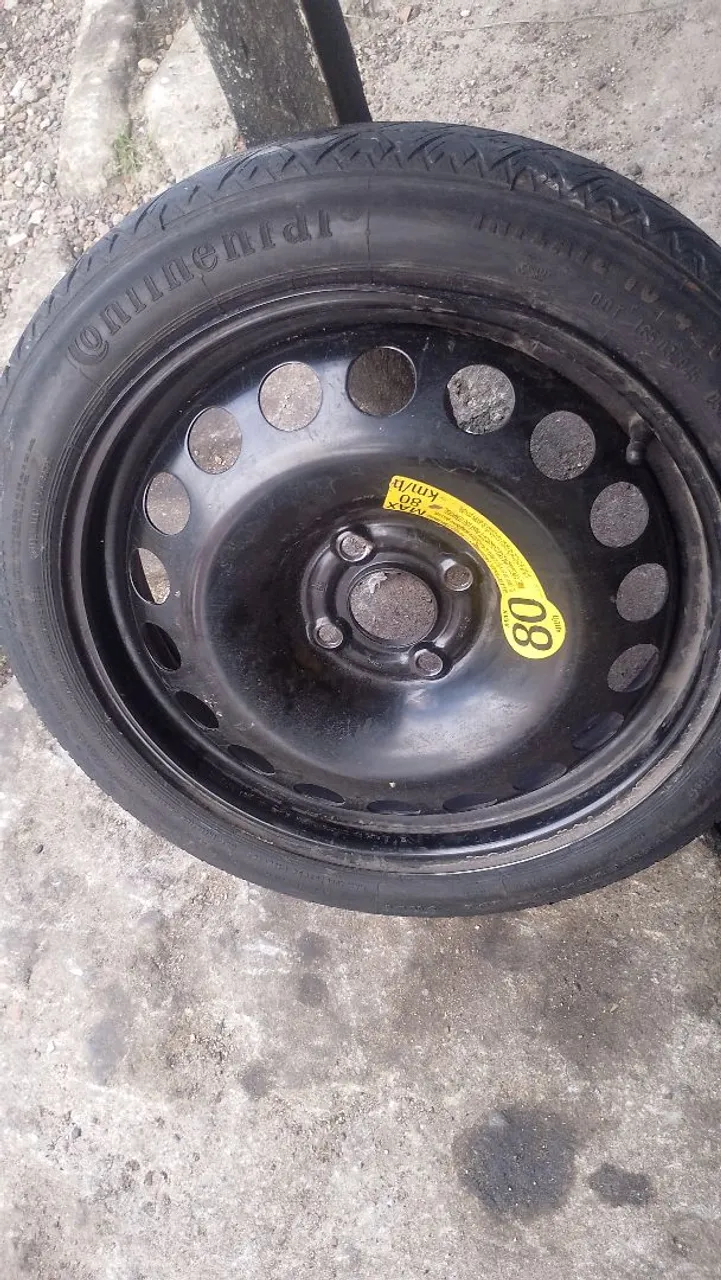 Roda com Pneu Continental - Ideal para Emergências