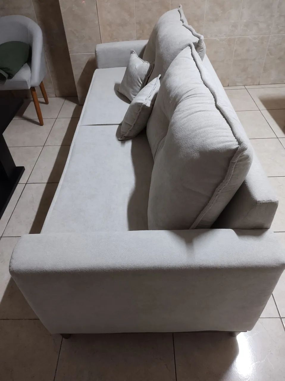Modern and Comfortable Gray Sofa65104743180931121