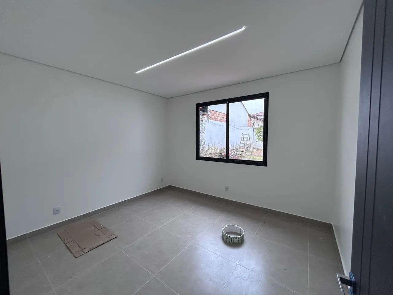 Aluga-se sala na Ville roy- caçari - Foto 5