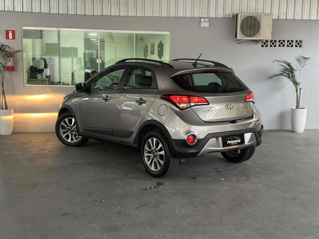 Hyundai Hb20x 2018 1.6 16v style flex 4p manual - Foto 2