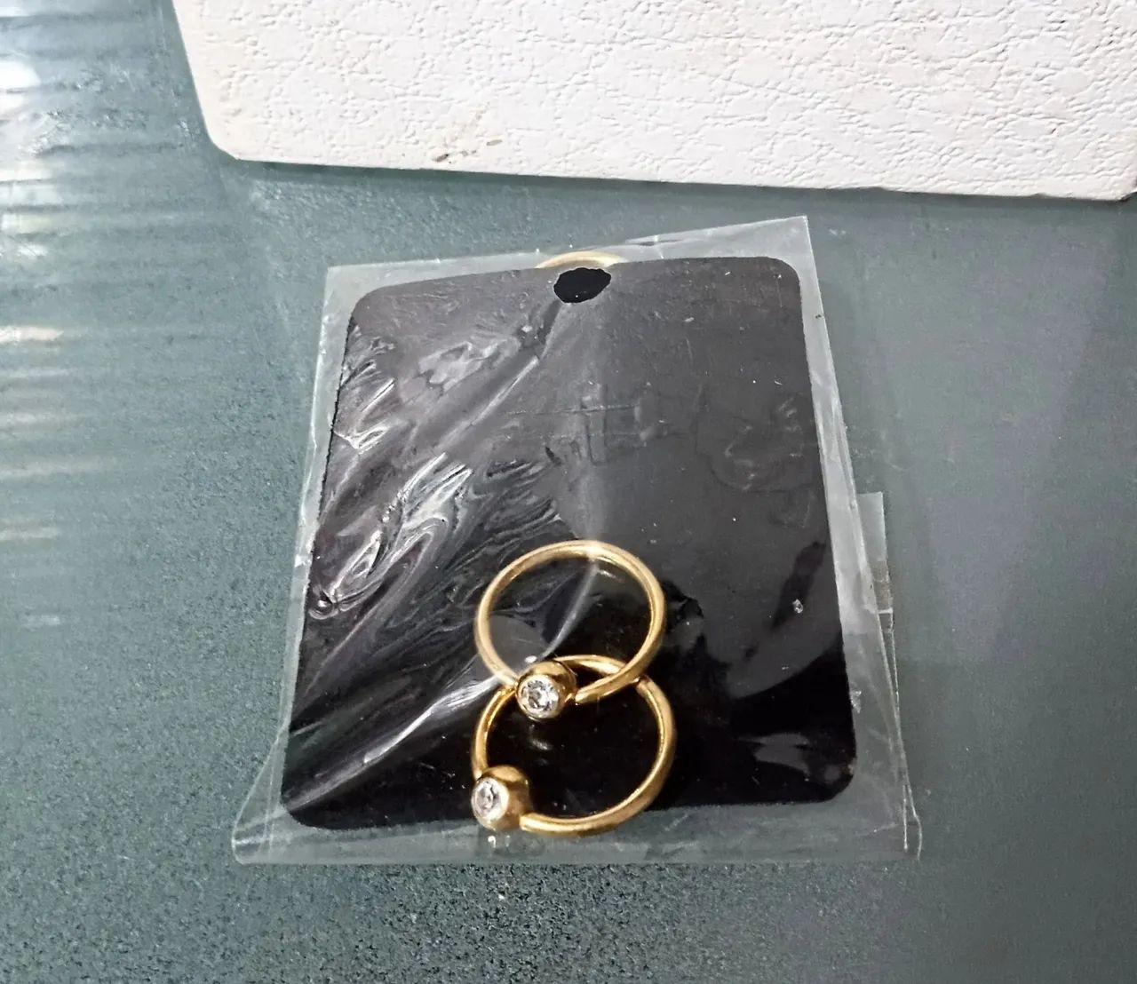 Par De Piercing Captive Folheado A Ouro 18k