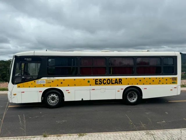 Ônibus Urbano (Micrão) Volks Comil  - Foto 11