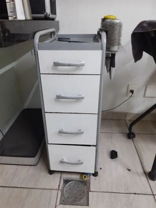 Carrinho de salão de beleza
