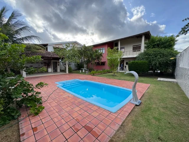 Vendo casa no Condomínio Jardim do Horto