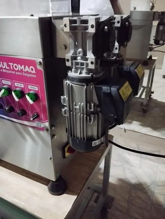 Modeladora de salgadinho profissional consultomaq - Foto 2