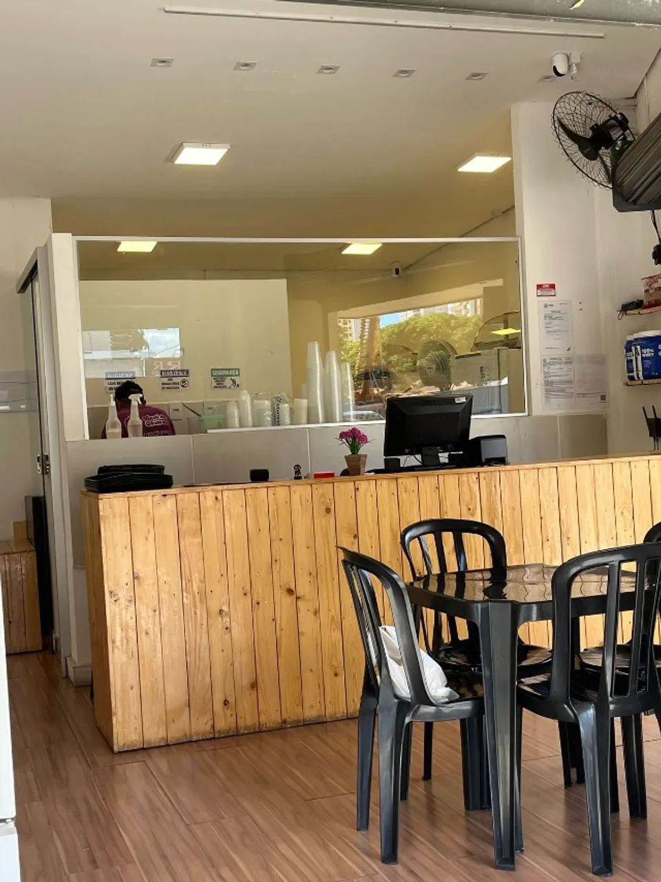 Vendo loja de açaí montada - ótima localização em Goiânia - Foto 3