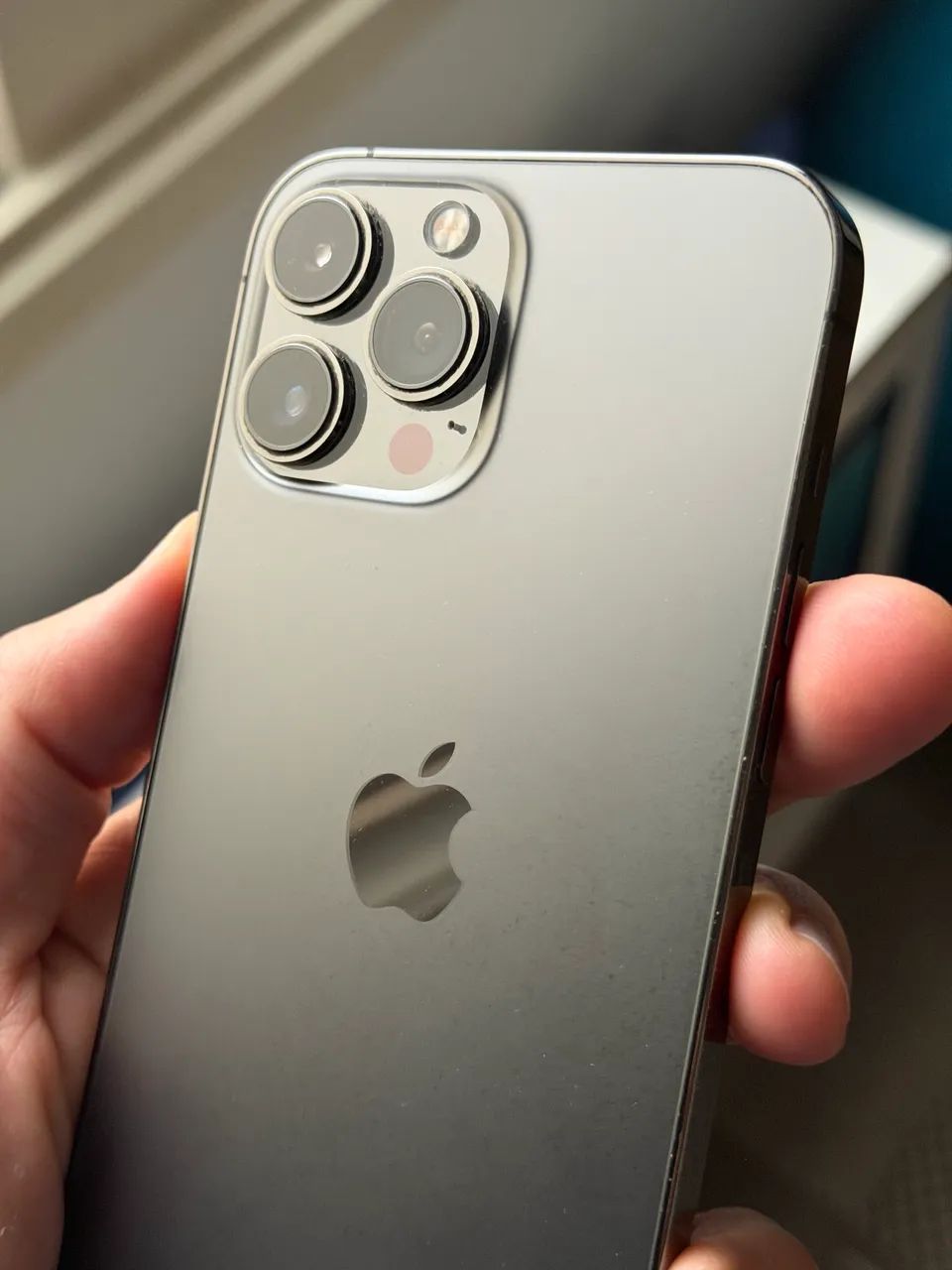 Apple iPhone 13 Pro Max 256GB （カメラ少し破損） Apple iPhone 13 Pro Max 256GB （カメラ少し破損） iPhone 13 Pro Max