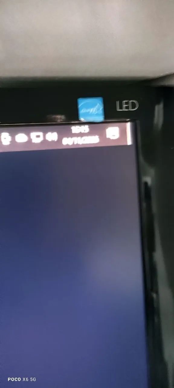 Monitor Philips 19 com detalhes LCD - Foto 3