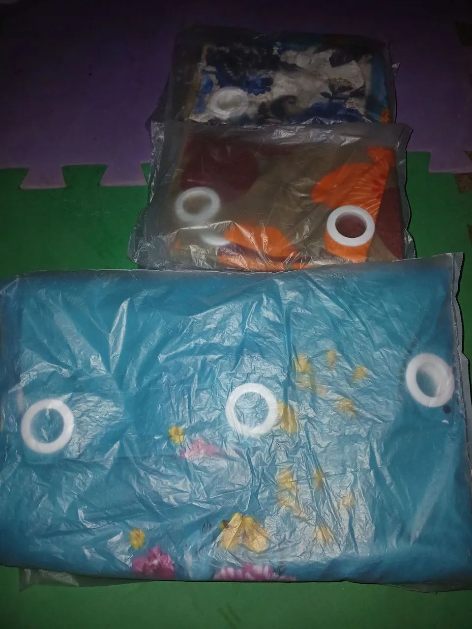 Cortinas varias estampas e varão  - Foto 3