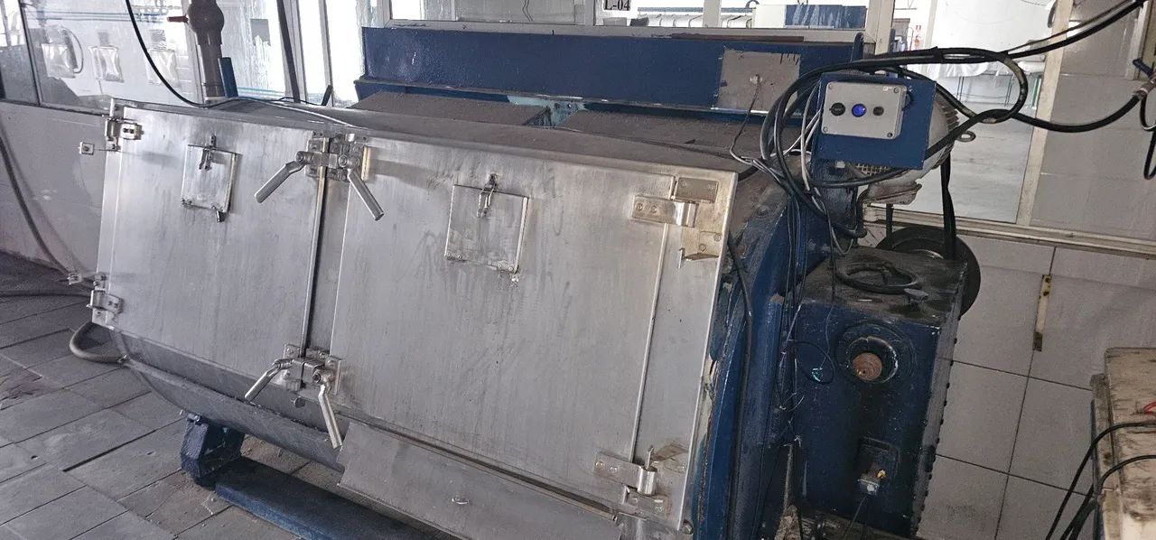 LAVANDERIA Lavadora hospitalar   sitec de 100 kg / 50kg / 30 kg / 15 kg - Foto 4