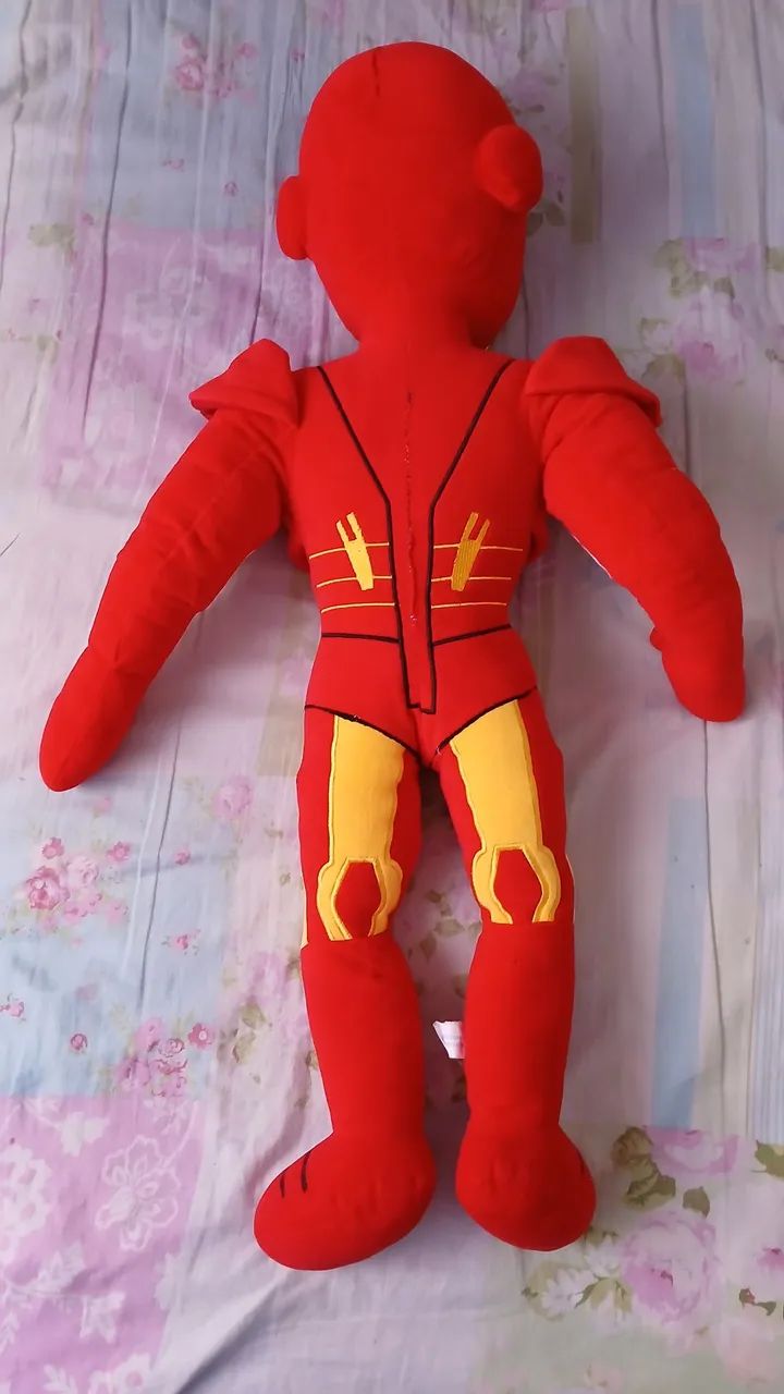 Boneco de Pelúcia Homem de Ferro - Foto 3