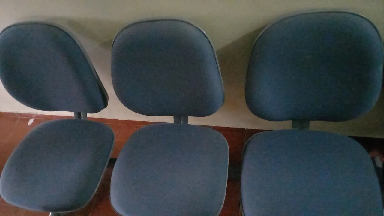 Cadeiras de escritório ergonômicas e confortáveis