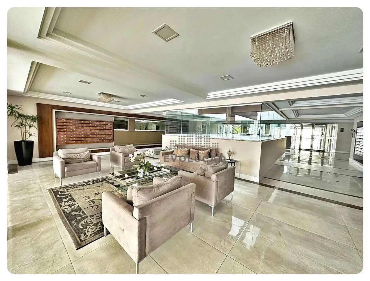 Apartamento com 3 Dorms com Suíte - Barreiros - São José/SC - Foto 5