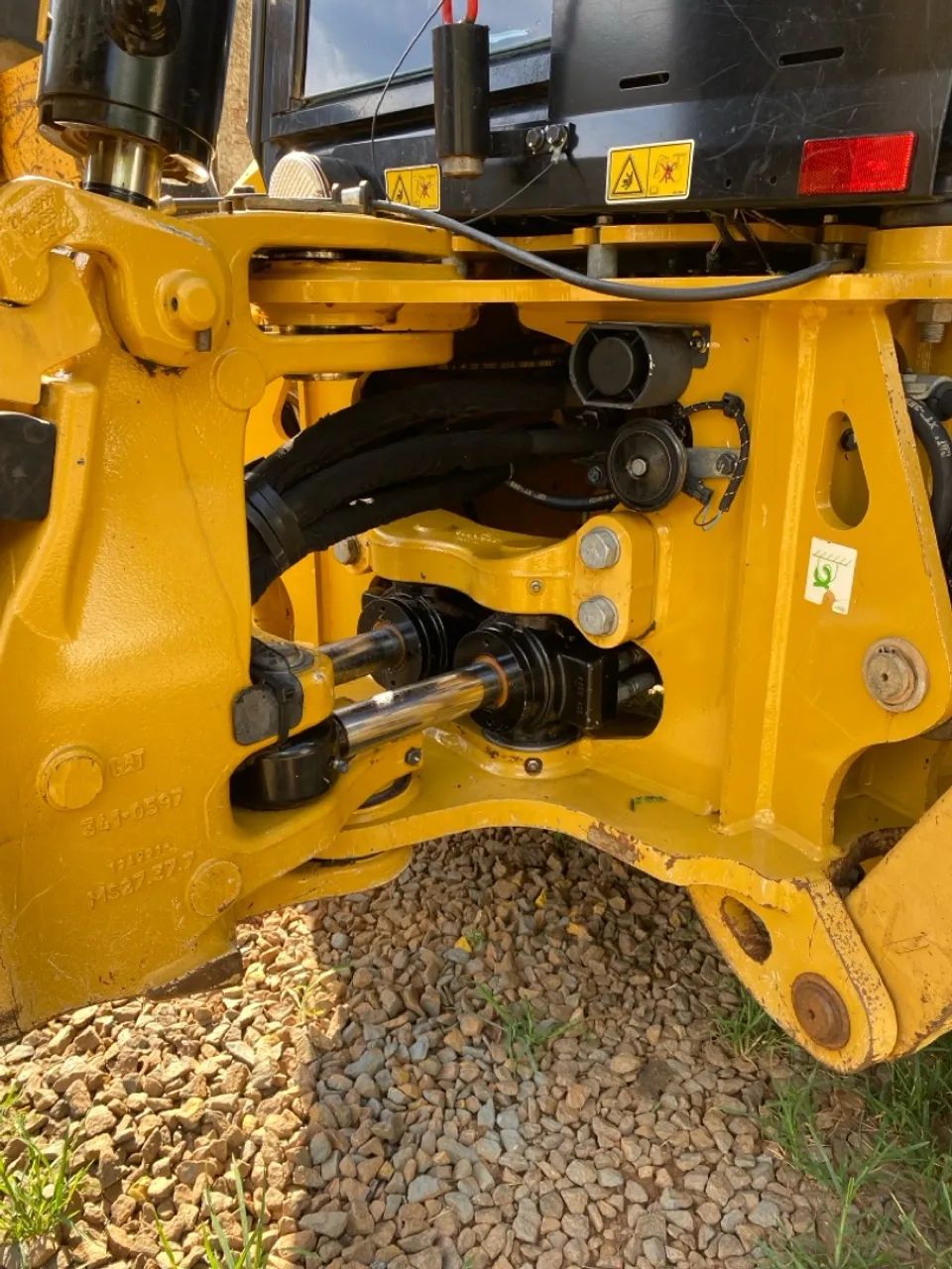 Pá Carregadeira Caterpillar 416 - Foto 5