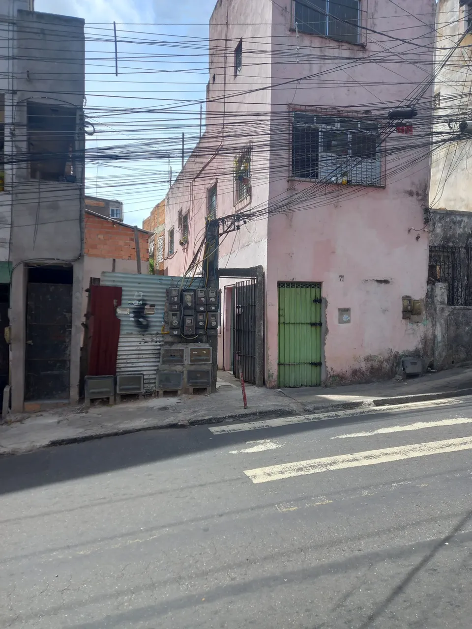 Vende - se