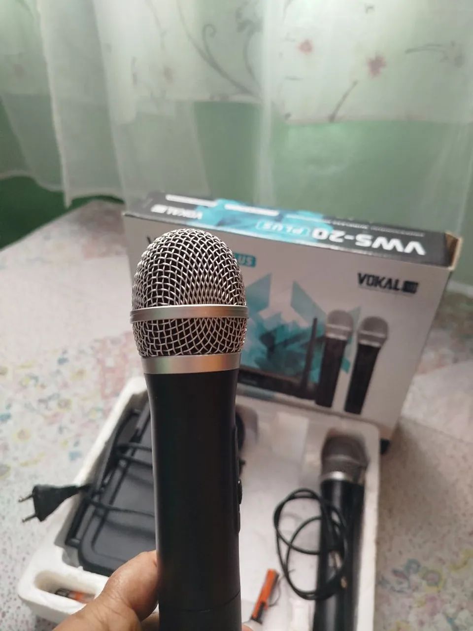 Microfone semi-novo usado apenas duas vezes - Foto 4