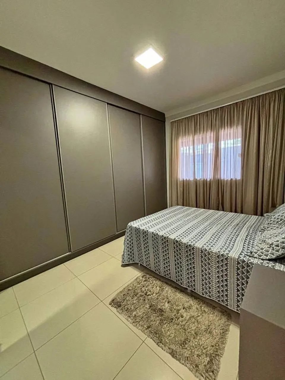 Foto - Londrina - Canadá